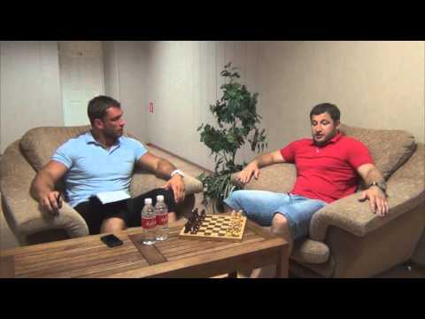 Видео: Хаджимурат Аккаев в программе НА РАВНЫХ с Дмитрием Клоковым (часть 1-я)