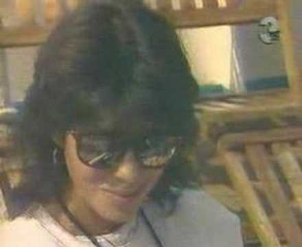 Видео: Интервью Виктора Цоя