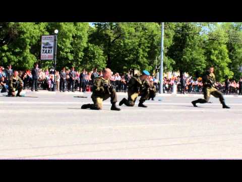 Видео: Курсанты РВВДКУ/ 9 мая 2012