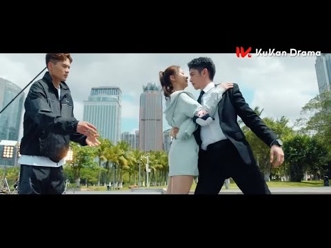 Видео: Звезда женского пола и ее партнер записывали шоу, и телохранитель стал ревновать.