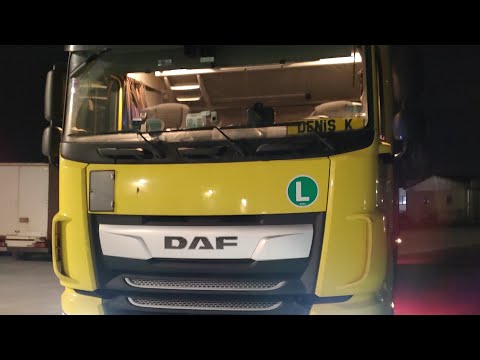 Видео: Наложи се да направя един прав курс с DAF | Denis Kadirow TruckVloger
