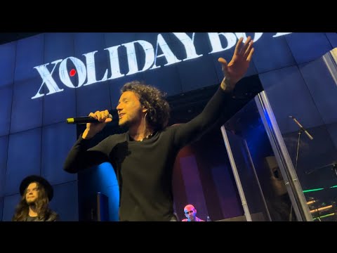 Видео: Xolidayboy -  Мотыльки // Москва, 8 декабря 2023