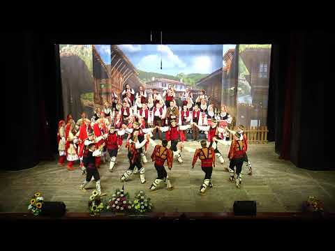 Видео: Мома от село ке бега
