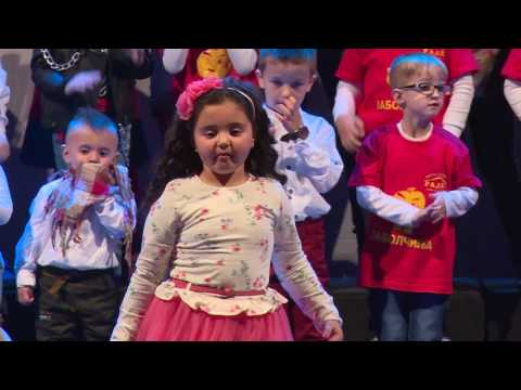 Видео: Мила Геговска -  Мајка