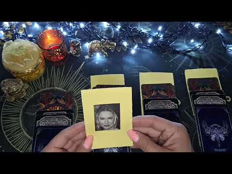 Видео: 👀 Някой тайно те наблюдава!  Какво идва да ти каже?✨️| Таро- ♥️♣️♦️♠️ Избор на карта