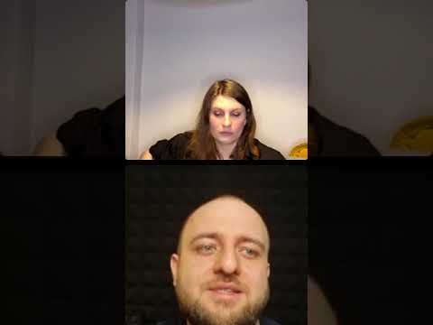 Видео: Прямой эфир с Максимом Ильяховым: отвечает на вопросы о работе копирайтеров, вдохновении и жизни.