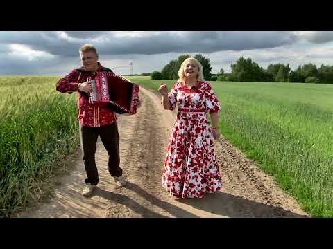 Видео: "На тропинке". Исполняет Светлана Калачёва.