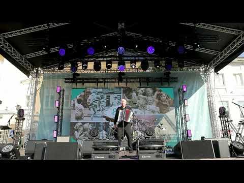 Видео: Всем девчонкам посвящается! "Не бабник"