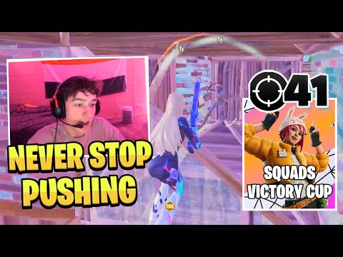 Видео: PeterBot ВЫСЛЕЖИВАЕТ ВСЕХ в денежном кубке Squads Victory!