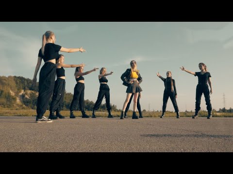 Видео: Бесплатный Автобус — Худший идеал (Official Music Video)