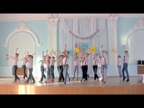 Видео: Непохожие флешмоб