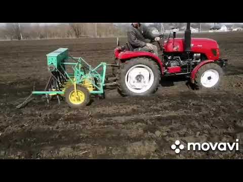 Видео: зерновая сеялка самодельная в работе после доработок. посев ячменя .