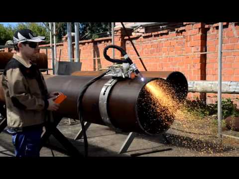 Видео: Труборез листорез УПР-2.3, УПР-2.4. Резка труб