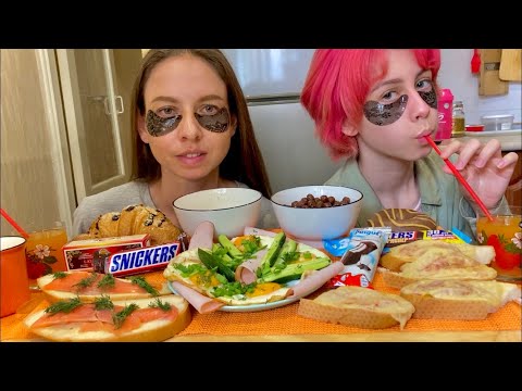 Видео: МУКБАНГ ЗАВТРАК/🍳ЯИЧНИЦА/КАРБОНАД/🥪БУТЕРБРОДЫ/🥐КРУАССАН/🍩ПОНЧИК/🍫ШОКОЛАД/MUKBANG BREAKFAST