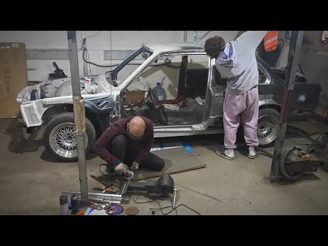 Видео: #bmw e30# левый порог и его усиление #