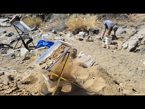 Видео: В поисках золота пустыни с помощью Dark H2O