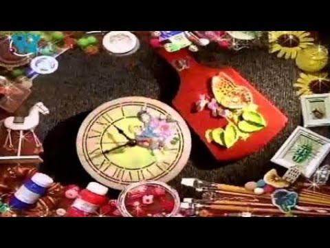 Видео: Объемный декупаж (3D). Декорируем часы и досочку используя декупажные карты. Мастер класс