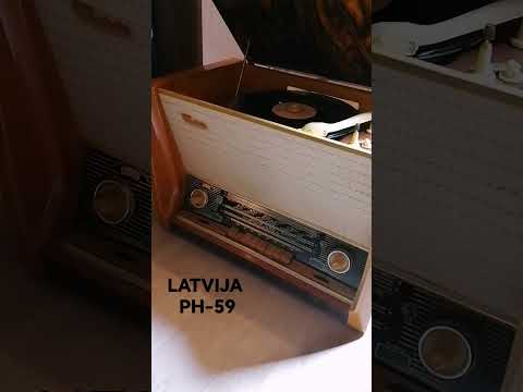 Видео: Радиола ЛАТВИЯ РН-59 (LATVIJA) | SOVIET LAMP VINYL PLAYER LATVIJA PH-59 / 1963.