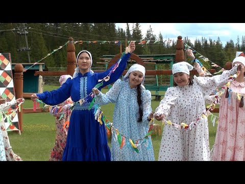 Видео: Саламалаах ункуу! Кутана орто оскуолатын улэьиттэрэ 2022