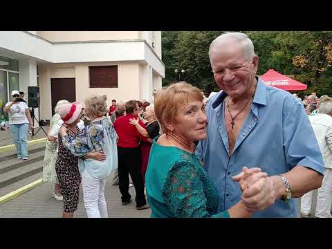 Видео: Милая моя.......... 15.09.24 Гомель парк Луначарского 🥰