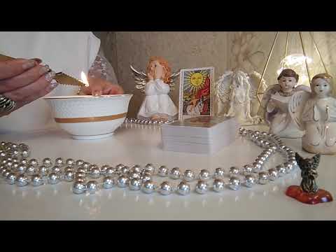 Видео: Что тайное станет явным в ближайшее время? Гадание на Воске и картах Таро