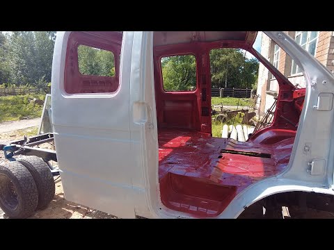 Видео: Оживление сгнившей ГАЗЕЛИ!! Обработали и покрасили кабину!!!