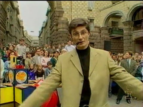 Видео: Інтер, 2000. Караоке на майдані та реклама (фрагмент)