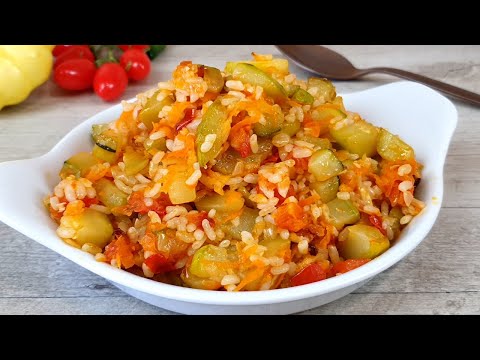 Видео: Супер вкусные тушеные кабачки с рисом.Муж обожает, когда я так готовлю. Очень вкусно получается.