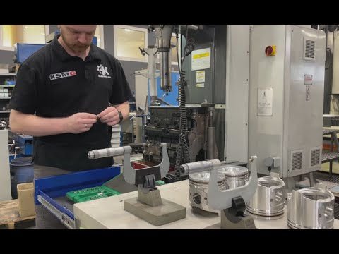 Видео: Будни расточника. Заморочки с двумя ISUZU и не только