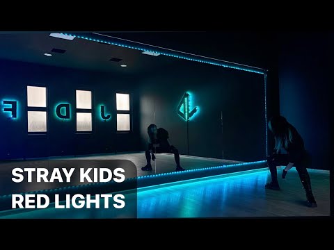 Видео: STRAY KIDS - RED LIGHTS Dance Tutorial Русский Туториал