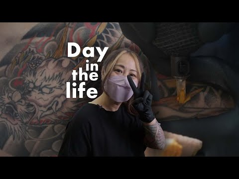 Видео: День из жизни традиционного японского тату-мастера [JPN SUBS]