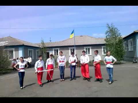 Видео: Сценка Козаки та танець Козацький Гопак