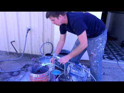 Видео: Очистка распылителя Graco Magnum LTS-15 X5 — проще простого