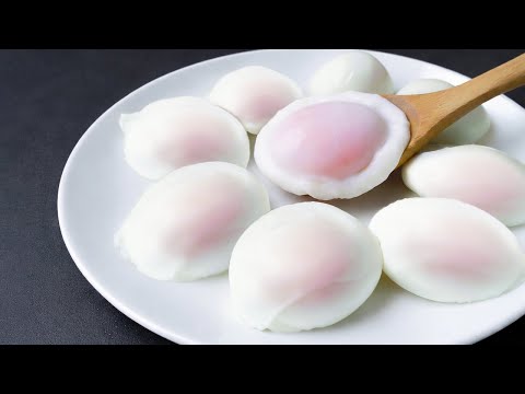 Видео: Прекратите постоянно жарить яйца — это идеальный способ приготовления яиц-пашот для начинающих.