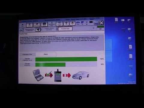 Видео: Перепрошивка ЭБУ ДВС от Nissan VERSA 2010 г. с помощью Nissan Consult 3 Plus и китайской копии VI2.