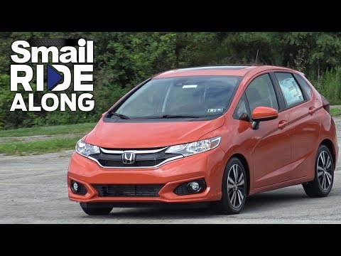 Видео: Honda Fit EX 2018 года — оранжевая ярость! — Smail Ride Along — обзор и тест-драйв