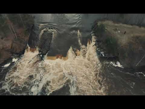 Видео: Действующая и разрушенная плотина на р. Ляля