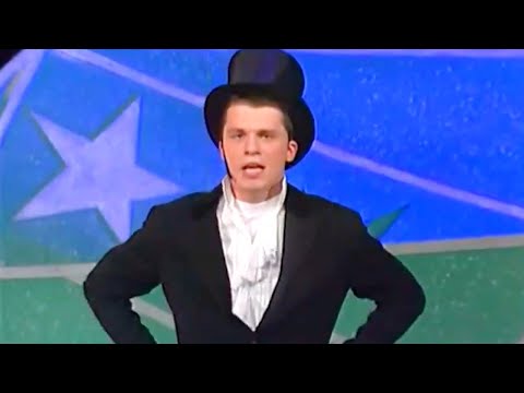 Видео: Директор Пушкина (Харламов) - КВН МАМИ