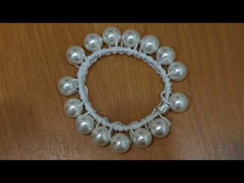 Видео: резинка для волос из крупных бусин/elastic hair band of large beads