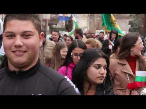 Видео: Спектакъл на БагаТур във Ветрен 220303