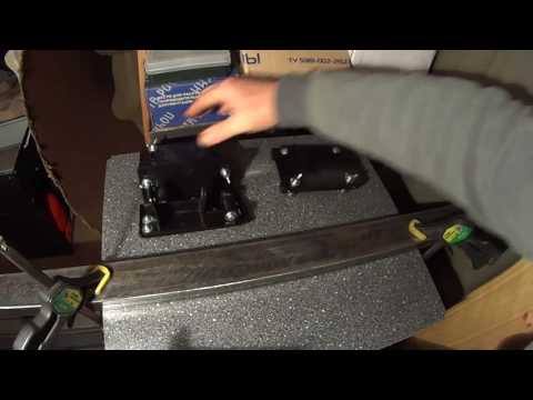 Видео: 53 Каретка закрытого типа Кронштейн №4