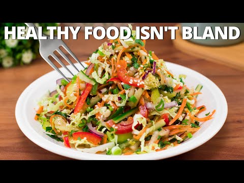 Видео: Капуста, морковь и огурец!  Все спрашивают у меня рецепт.  Лучший салат, который вы когда-либо готов