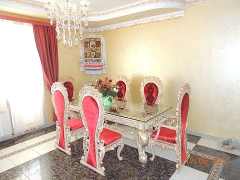 Видео: СТОЛ ОБЕДЕННЫЙ РЕЗНОЙ ИЗ МАССИВА ДУБА (АФТОРСКАЯ МЕБЕЛЬ). Мебель на заказ