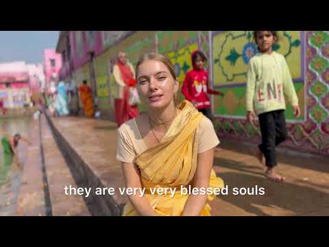 Видео: Парикрама, очищающая сердце, вокруг Радха-кунды