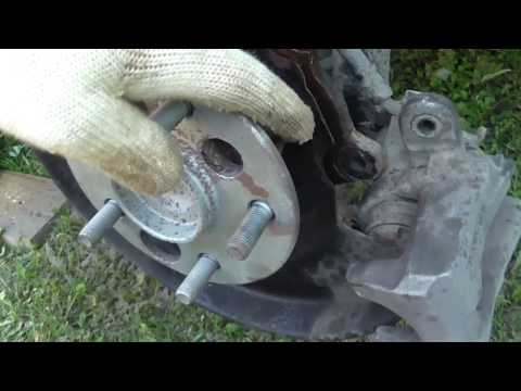 Видео: замена ступицы и датчика ABS на тойоте каролла 150