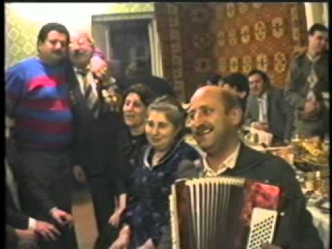 Видео: Mountain Jews Partying 1989 (Нальчик Шээрлеймэ!)