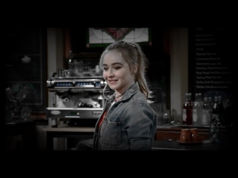 Видео: Майя Харт | Я всегда была собой, и никто это не изменит [Истории Райли]