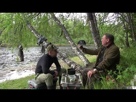 Видео: Рыбалка в Архангельской области. Две реки зимнего берега Белого моря.