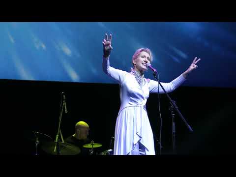 Видео: Ирина Богушевская В моей вселенной