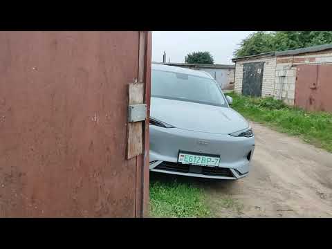 Видео: Установка зарядки ⚡ в гараже, кратко. Пробный заряд 🔋 ДЖИЛИ ГЭЛАКСИ ЕХ5 #geely #galaxy #ex5 